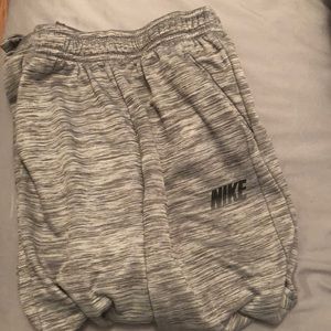 Boys Nike sweatpants